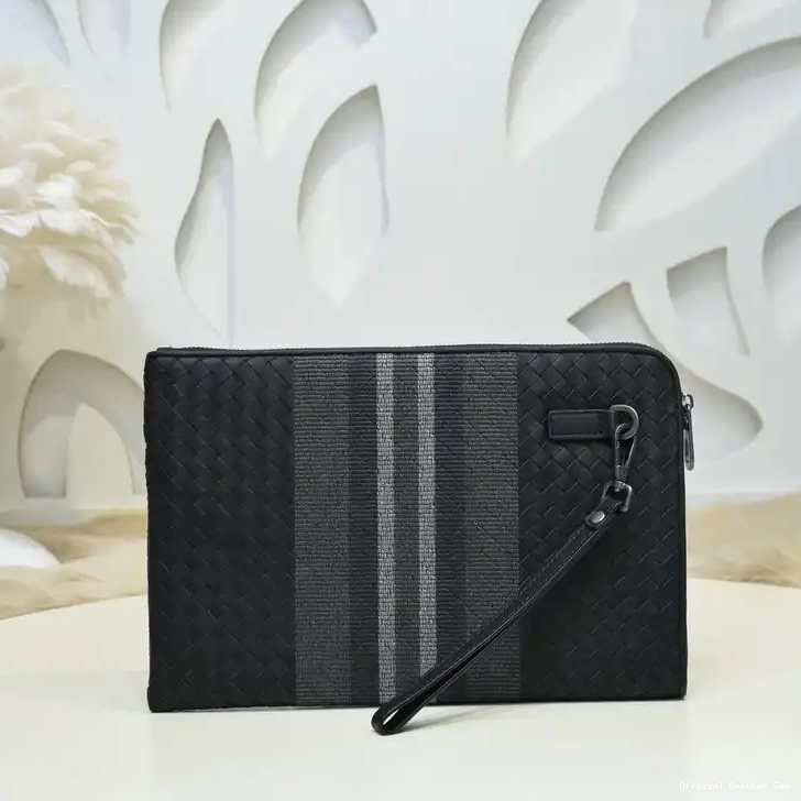 Official Brother Sam 2111YZ0014 Bottega Veneta Bags 0706